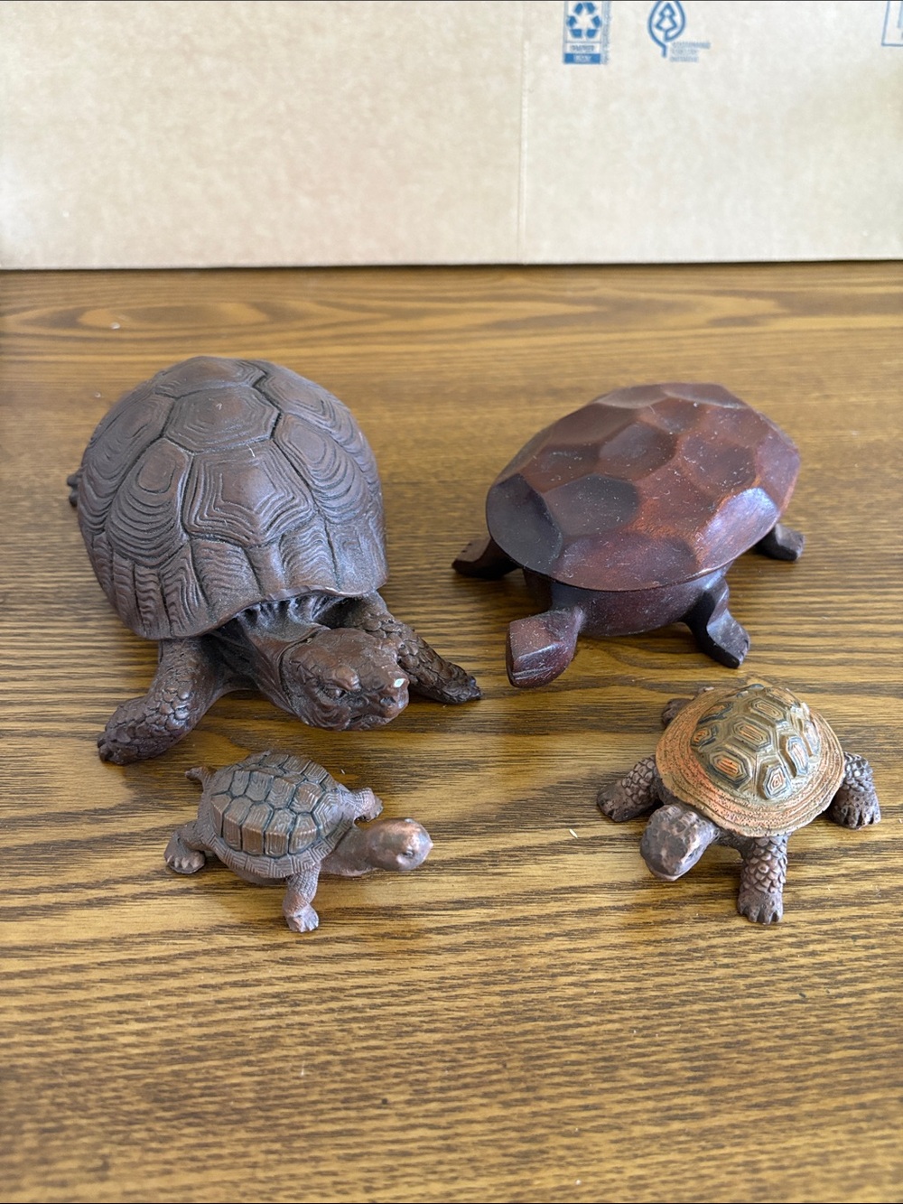 Lot of 4 Vintage  Turtles, Ceramic, Resin and Wood